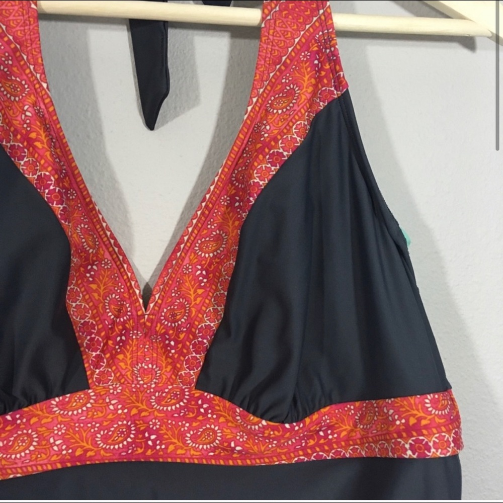 Athleta Tankini Top - Picture 2 of 8